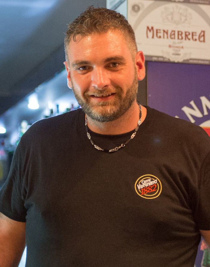 Il barista brandizzese Gianluca Perrone, 35 anni