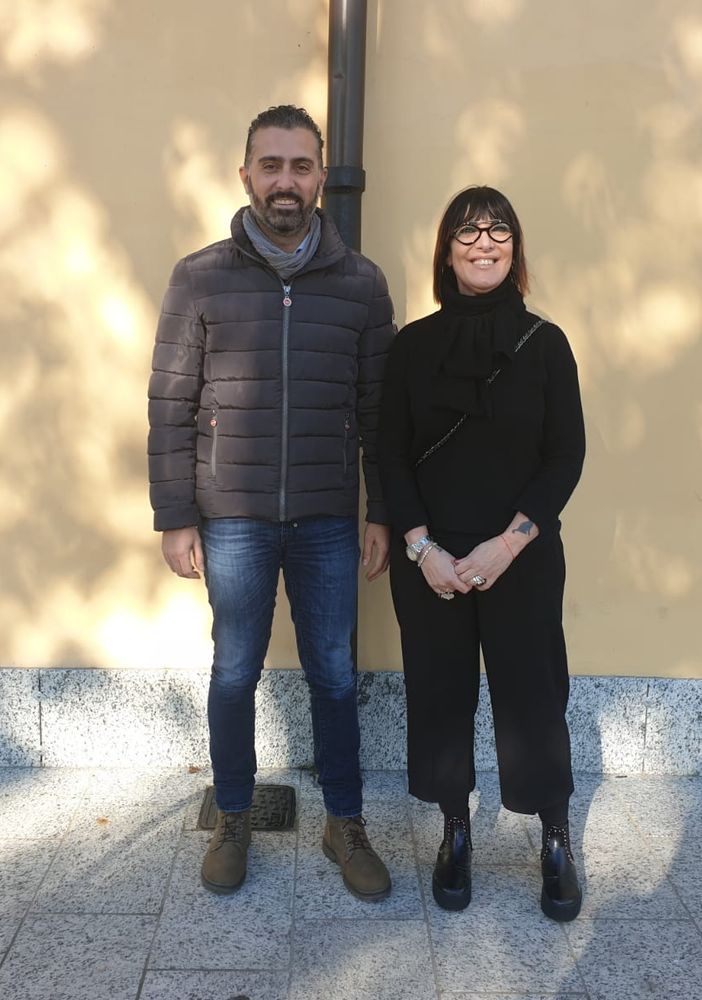 Il presidente di Hope Running Giovanni Mirabella e Roberta Pane, promotrice della raccolta