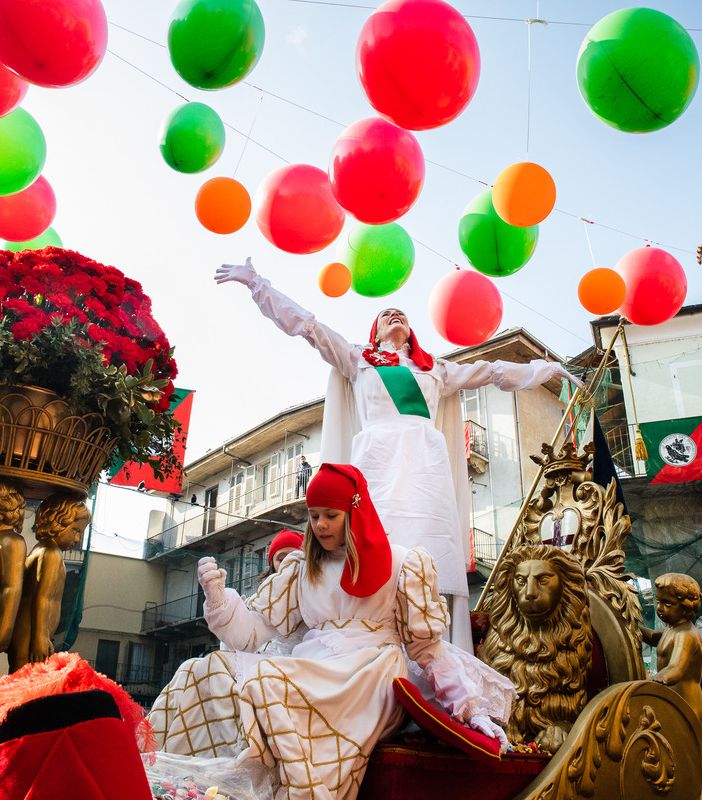 Carnevale di Ivrea: molestò la vivandiera su Whatsapp: la procura prende provvedimenti nei confronti del Generale Bombonato