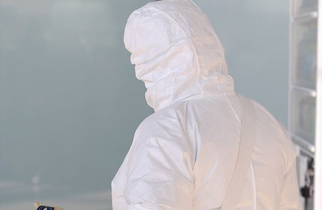 Tornano da Wuhan e si mettono in quarantena. &quot;Lo facciamo per il bene di tutti&quot;