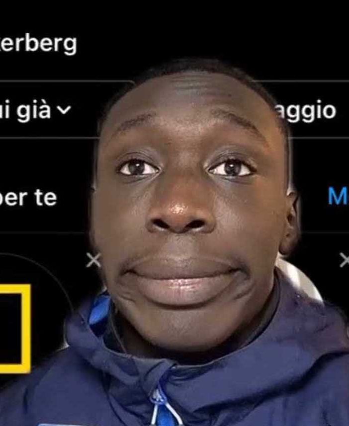 Milioni di follower sui social con i video muti: il chivassese Khaby supera Mark Zuckerberg