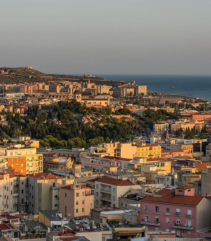 Esplora la Sardegna con un noleggio auto dall'aeroporto di Cagliari