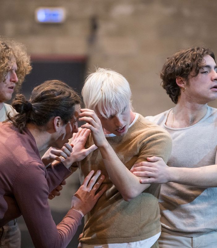 L'Antigone di Vacis in scena alle Fonderie Limone