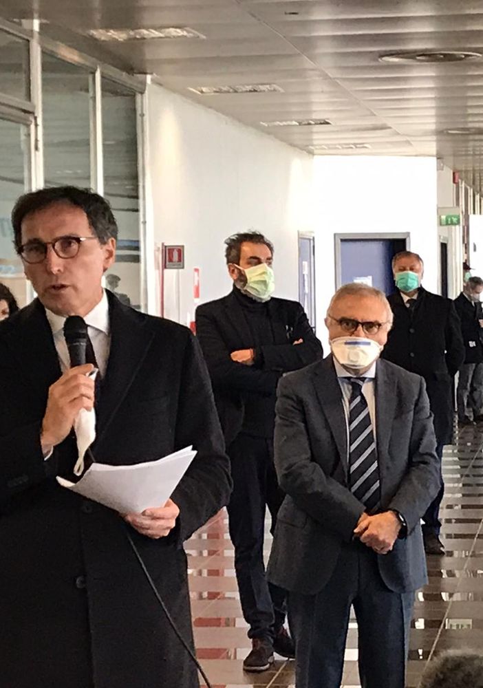 Coronavirus, l'annuncio del ministro Boccia: &quot;In partenza infermieri per 6 regioni&quot;