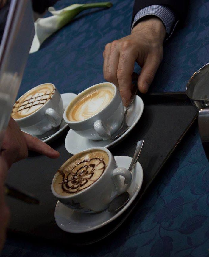 Serrande alzate per protesta: il 28 aprile il &quot;flash mob&quot; che unirà ristoratori, baristi e pasticcieri