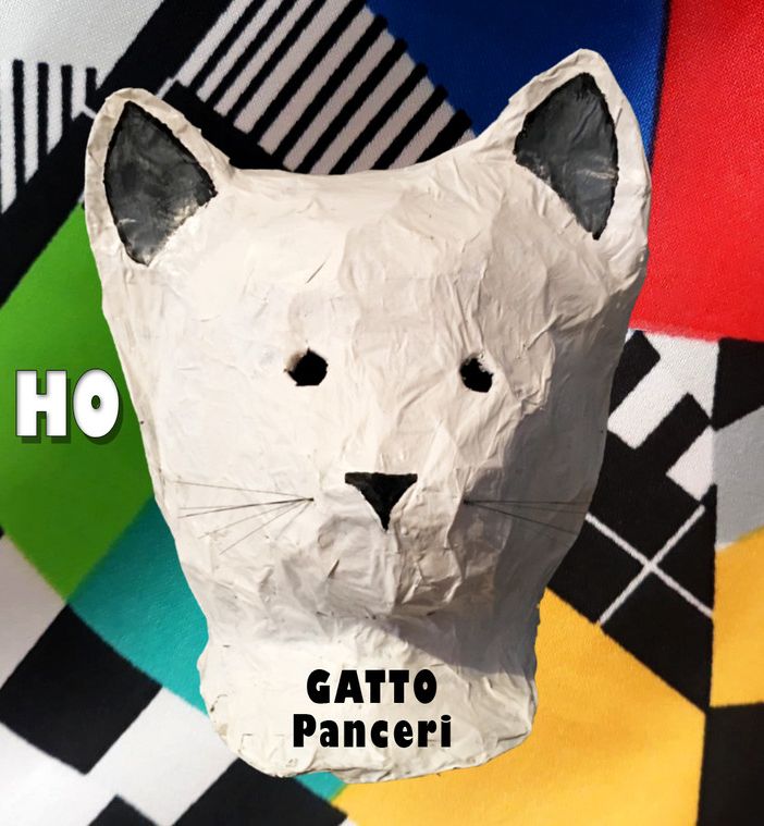 Gatto Panceri canta la smania di possesso in “Io Ho”