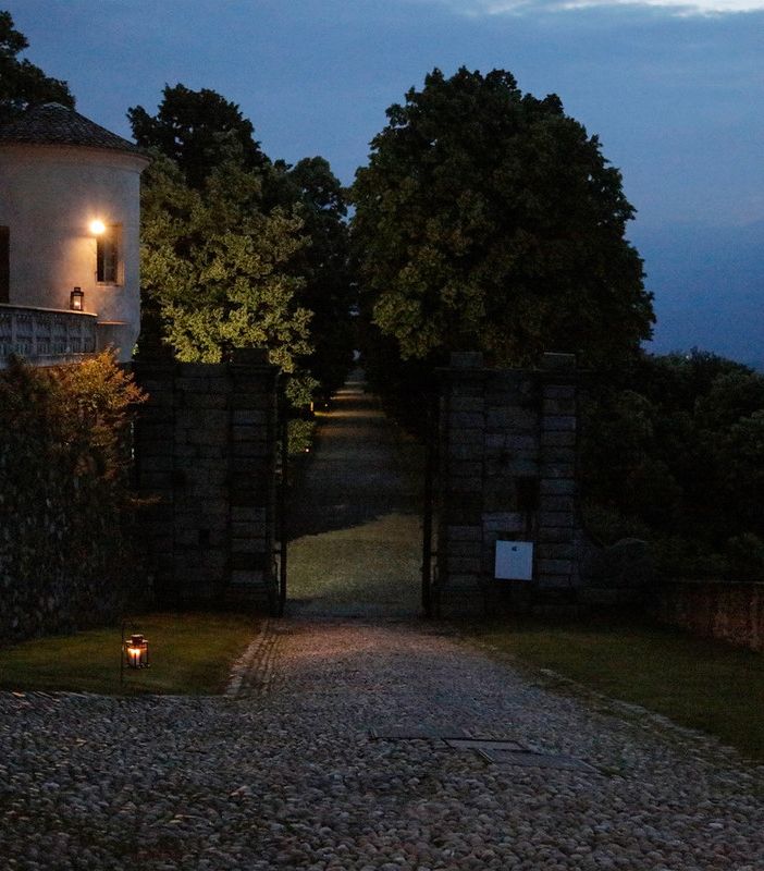 In foto il Castello di Masino