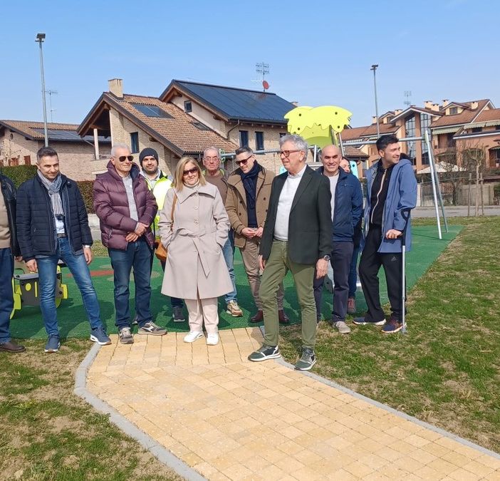 A Chivasso apre la nuova area giochi di via Montegrappa