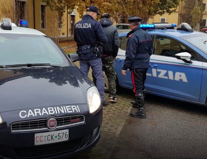 Furto all'aeroporto: scattano le manette per due romeni 50enni (foto di archivio)