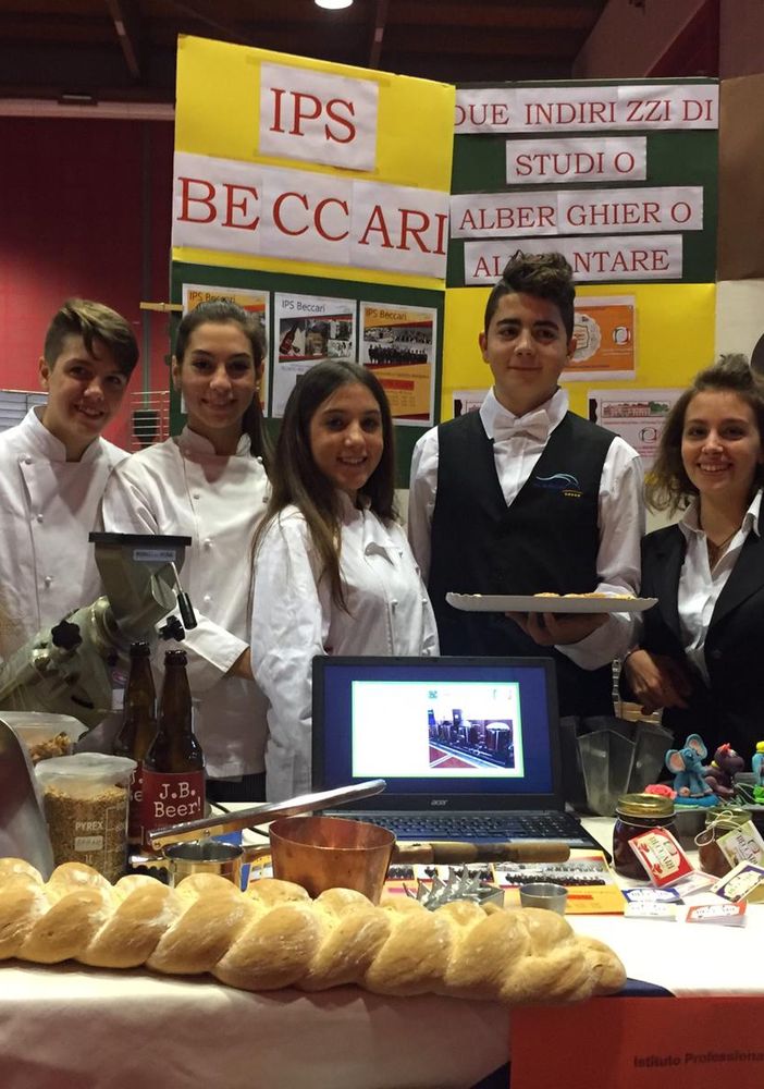 Venaria: al Salone dell’Orientamento l’IPS Beccari presenta il corso di Tecnico dell’Industria Alimentare