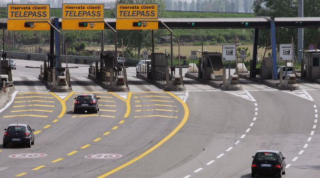 Frana di Quincinetto, rientra l'allarme: riaperta l'autostrada A5