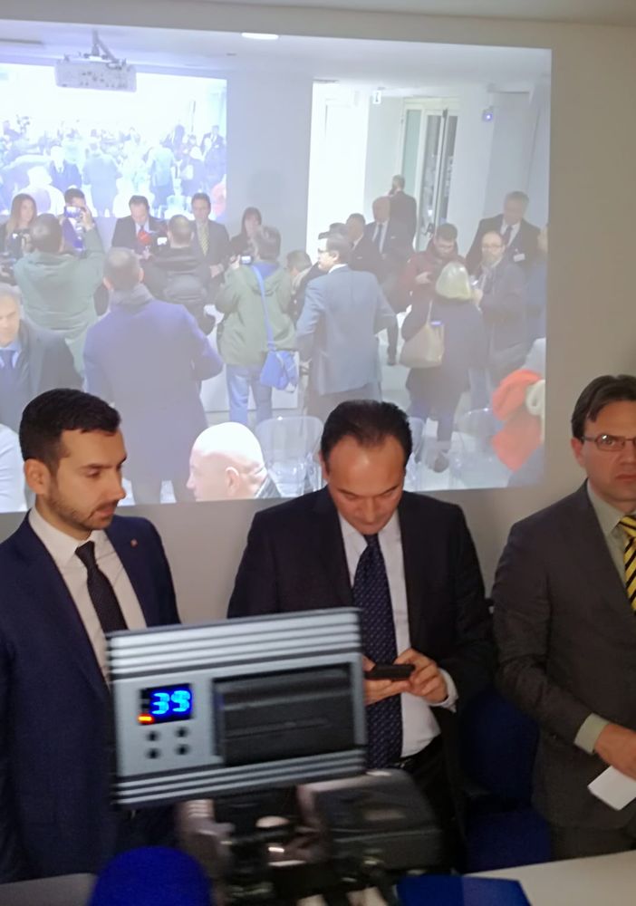 Coronavirus, la Regione si muove a sostegno dell'Economia: &quot;Mercoledì incontreremo Conte e il Governo&quot; [VIDEO]