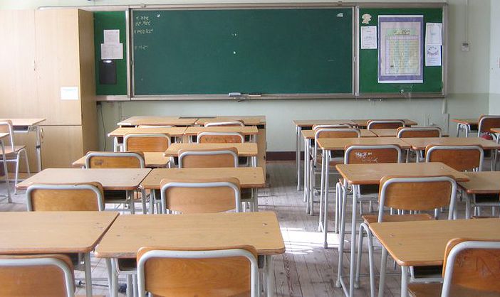 Scuola, Cirio ribadisce: &quot;La febbre venga misurata a scuola&quot;. Stanziati 500mila euro per l'acquisto di termoscanner