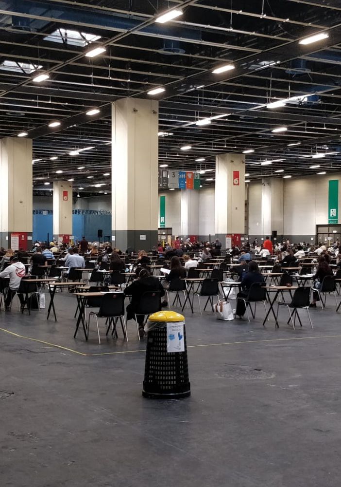 Al via al Lingotto i test d'ammissione universitari: chi ha la febbre deve rinunciare [FOTO]