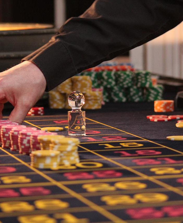 Come diventare croupier e lavorare in un casinò