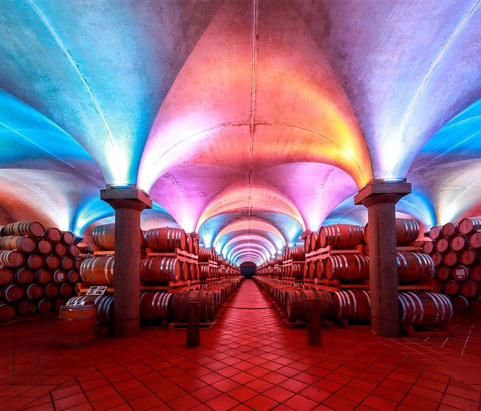 Le cantine delle Distilleria Berta di Nizza Monferrato, tra i partner del festival