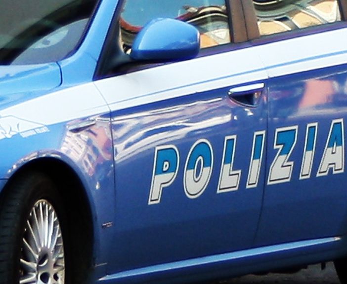 Torino: sbanda in tangenziale, fermato dalla Polizia Stradale. Era ubriaco