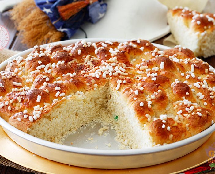 focaccia della befana in un piatto