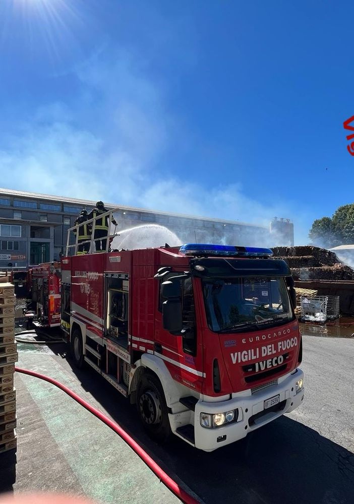 incendio cartiera ciriè