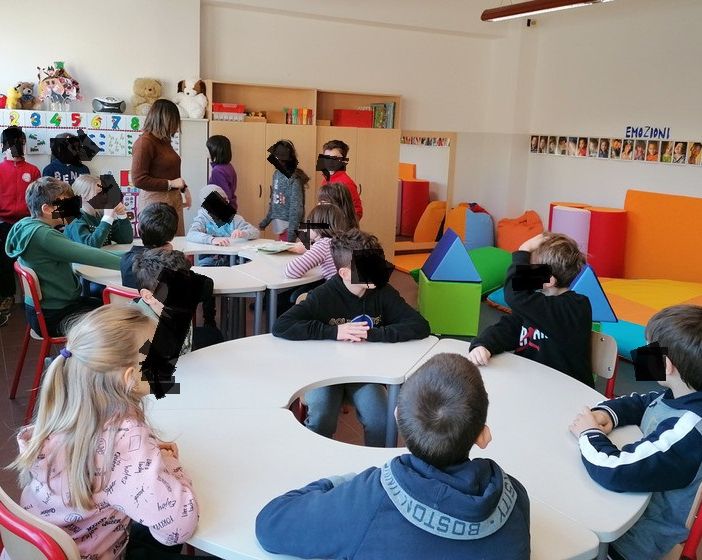 insegnante in una classe