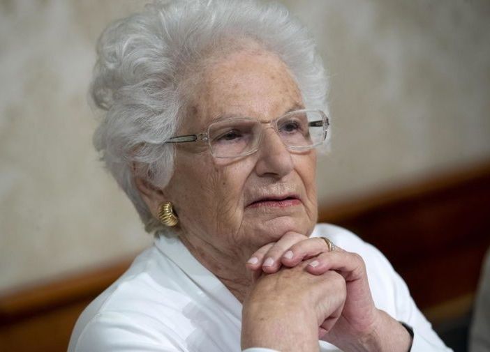 Il Piemonte unito dice sì al sigillo della Regione a Liliana Segre