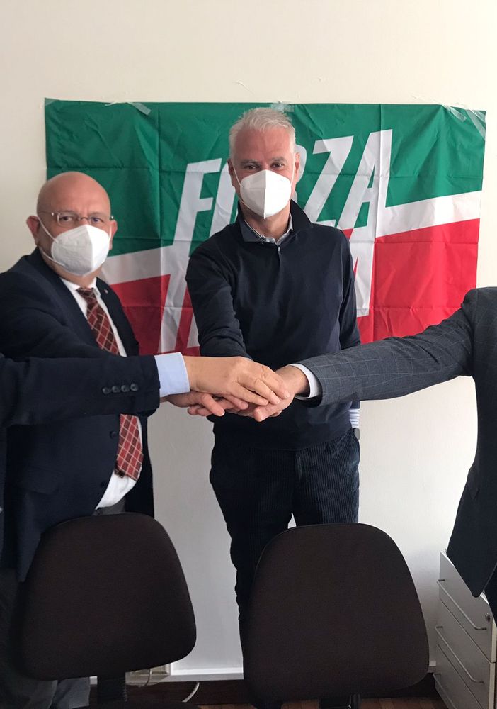 mauro fava e forza italia