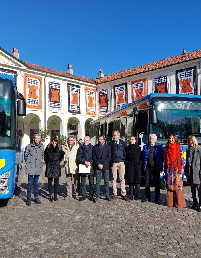 nuovi autobus ivrea