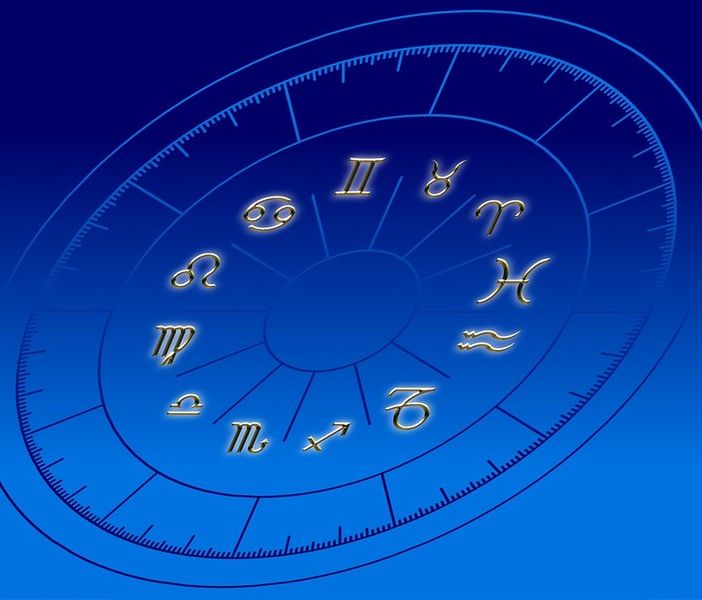L'Oroscopo di Corinne: ecco cosa dicono le Stelle