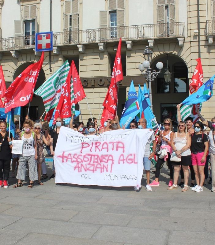protesta oss e lavoratori assistenza