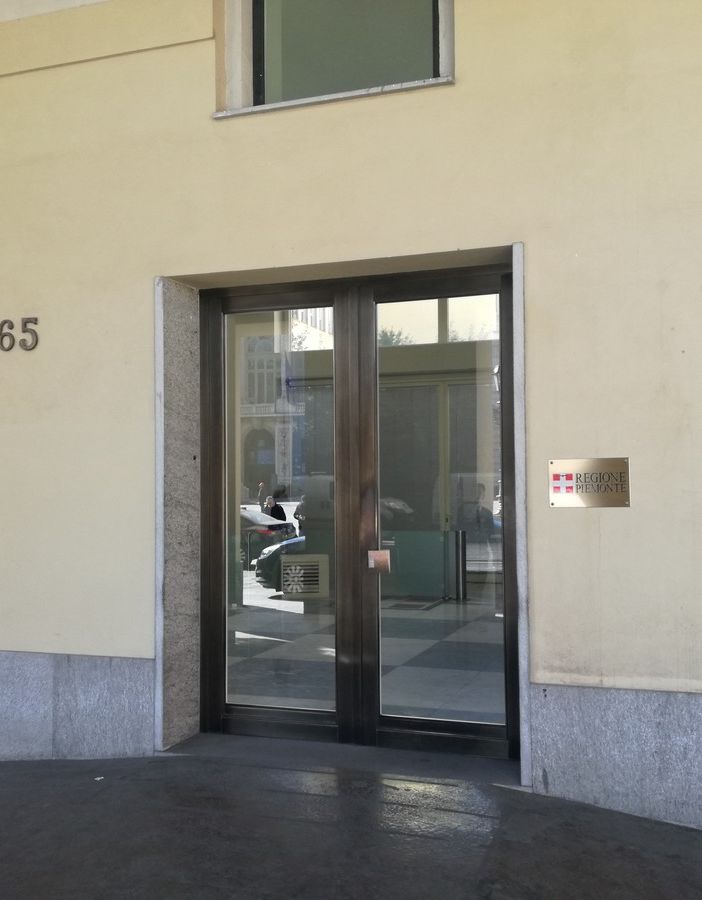 Scuole chiuse fino al 15 marzo, la Regione chiede al Governo 33 milioni per la didattica online