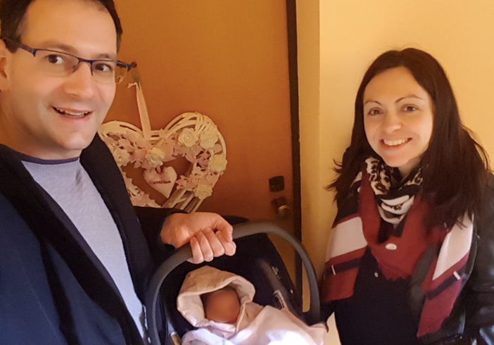 La vita più forte del Coronavirus, il sindaco diventato papà ai tempi del Covid-19: “Vi racconto la mia esperienza” [VIDEO]