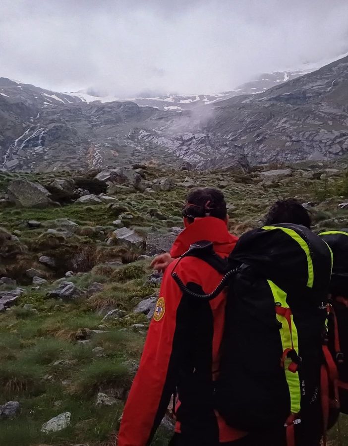 Coppia di escursionisti in difficoltà nel Vallone di Forzo, intervento degli uomini del Soccorso Alpino Coppia di escursionisti in difficoltà nel Vallone di Forzo, intervento degli uomini del Soccorso Alpino