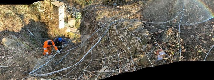 Provinciale di Ribordone: eliminato il masso pericolante sopra Sparone, terminati i lavori Provinciale di Ribordone: eliminato il masso pericolante sopra Sparone, terminati i lavori