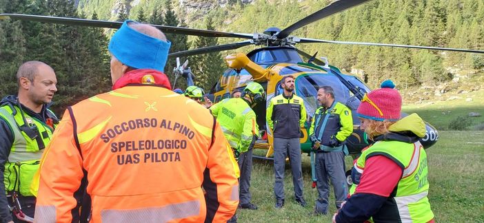 Persona dispersa nella zona di Valprato Soana: il Soccorso Alpino mobilita uomini e mezzi Persona dispersa nella zona di Valprato Soana: il Soccorso Alpino mobilita uomini e mezzi