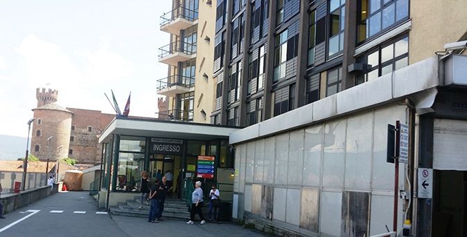 Ivrea, guasto tecnico e l'ospedale resta senza ossigeno: usate le bombole di riserva Ivrea, guasto tecnico e l'ospedale resta senza ossigeno: usate le bombole di riserva