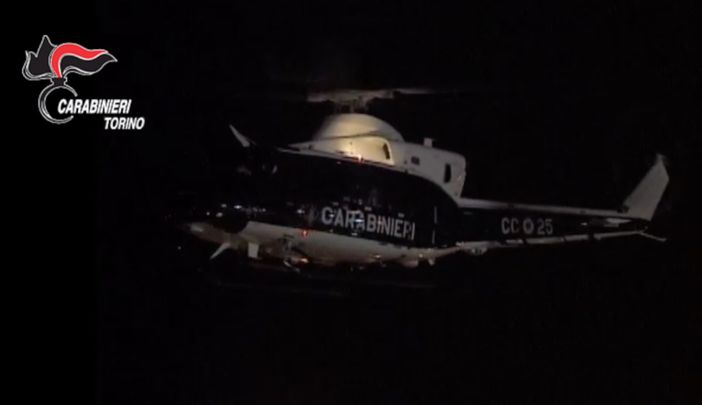 Spacciavano droga e poi prestavano i soldi ottenuti con tassi usurai: 17 persone in manette [VIDEO]