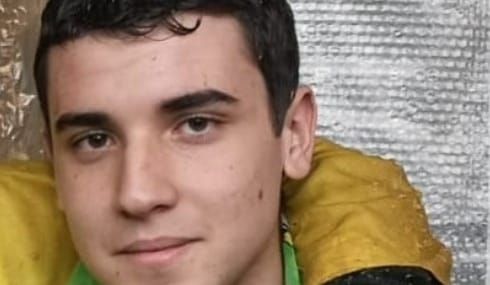 Ivrea sconvolta per la morte del diciassettenne Samuel, trovato senza vita nel suo letto