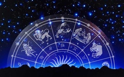 Oroscopo di Corinne: le previsioni delle stelle per quest'estate Oroscopo di Corinne: le previsioni delle stelle per quest'estate