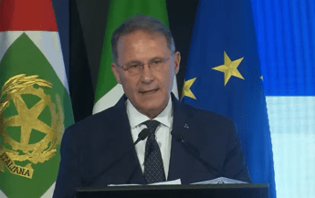 Cirielli: "Prevenzione è sfida italiana e globale''Inizia fuori dai confini nazionali, impegno per aiutare l'Africa" Cirielli: "Prevenzione è sfida italiana e globale''Inizia fuori dai confini nazionali, impegno per aiutare l'Africa"