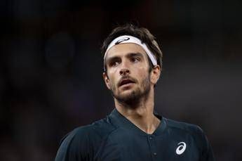 Australian Open, Musetti perde primo set e impreca (con se stesso): "Fai schifo"