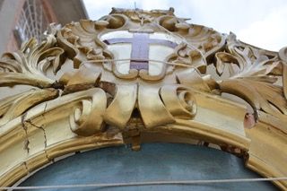 cocchio dorato ottocentesco