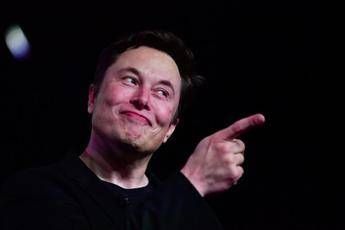 Musk fonde SpaceX con xAi per mandare i data center nello spazio
