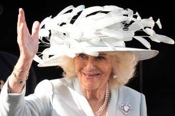 Camilla e l'aspetto più giovane a 78 anni, merito del nuovo look ispirato a Kate? Camilla e l'aspetto più giovane a 78 anni, merito del nuovo look ispirato a Kate?