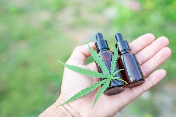 Il CBD fa rilassare davvero? Cosa raccontano molte persone
