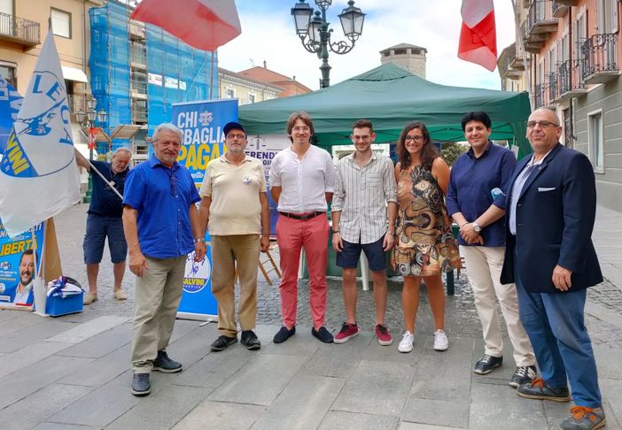 Il gazebo della Lega a Chivasso