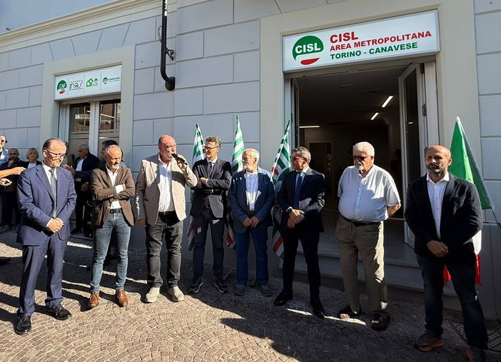 Inaugurata la nuova sede della Cisl a Ivrea