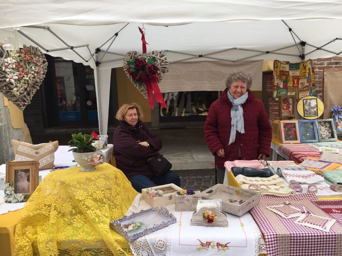 Festa di Primavera Creativa Festa di Primavera Creativa