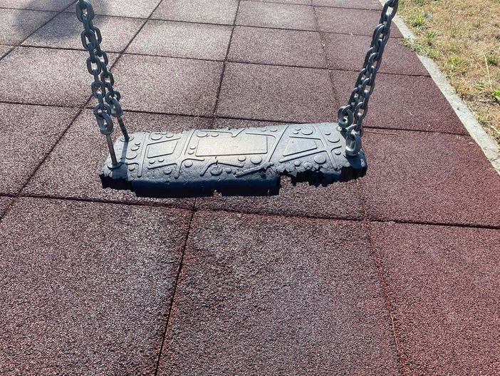 Aree gioco degradate, Margarita: &quot;Non aspettiamo che capiti qualcosa per intervenire&quot;