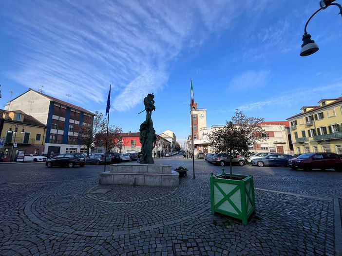 Quasi 300 mila euro di fondi regionali per il Distretto Urbano del Commercio di Chivasso