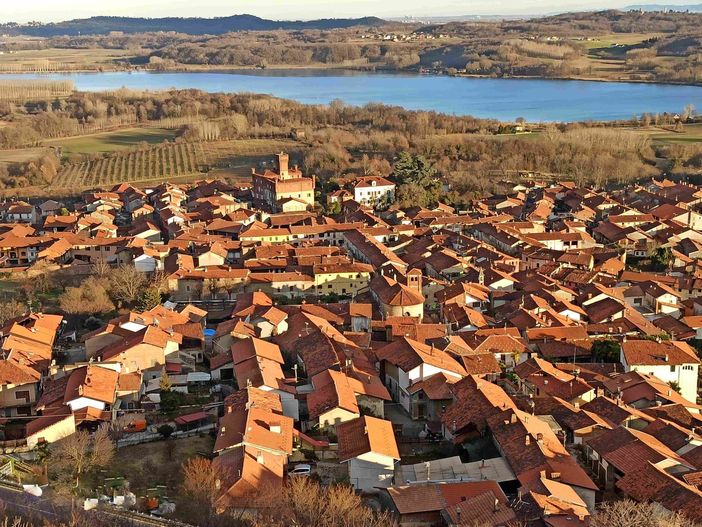 Patto tra Città Metropolitana e Candia per valorizzare il lago e la sua area protetta Patto tra Città Metropolitana e Candia per valorizzare il lago e la sua area protetta